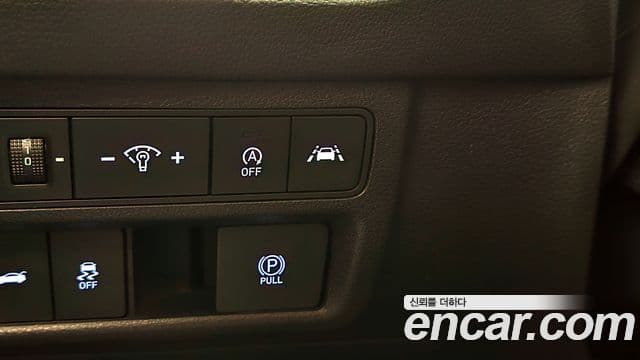 Hyundai Sonata 2020 — ფოტო 19/20
