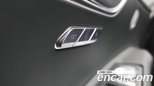 Genesis GV80 2024 — ფოტო 18/20