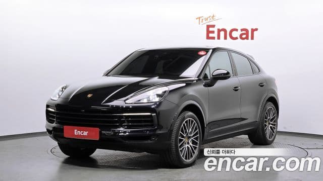 Porsche Cayenne 2021 — Photo 1/20