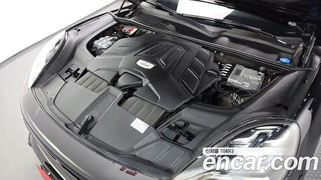 Porsche Cayenne 2021 — Photo 11/20