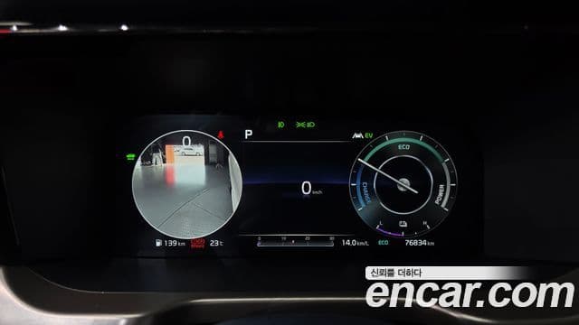Kia Sorento 2021 — ფოტო 8/20