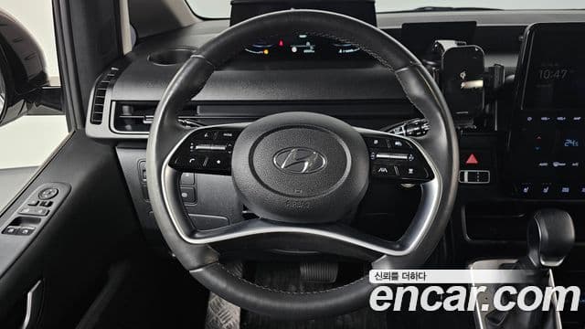 Hyundai Staria 2023 — Фото 13/20