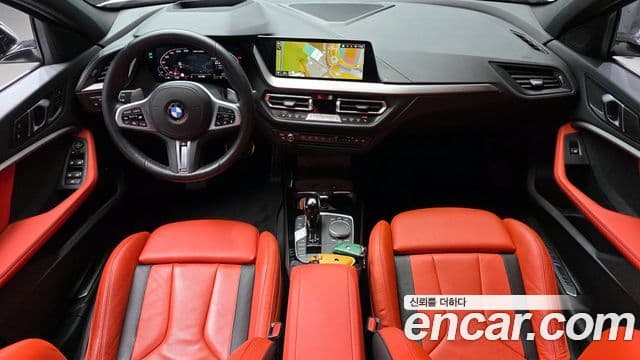 BMW 1 Series 2023 — Şəkil 7/20