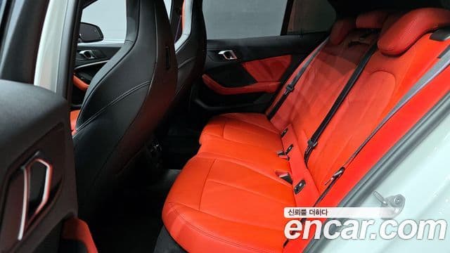 BMW 1 Series 2023 — Şəkil 12/20