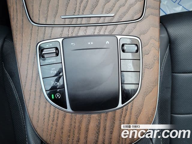 Mercedes-Benz E-Class 2022 — Şəkil 16/20