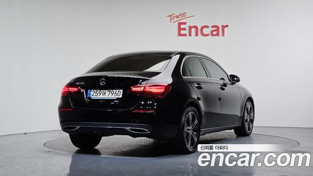 Mercedes-Benz A-Class 2024 — Şəkil 15/20