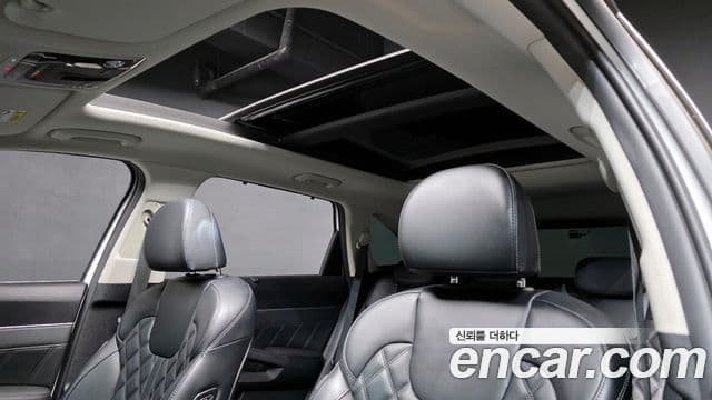 Kia Sorento 2021 — Şəkil 19/20