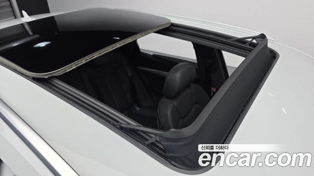 Audi Q5 2020 — ფოტო 16/20