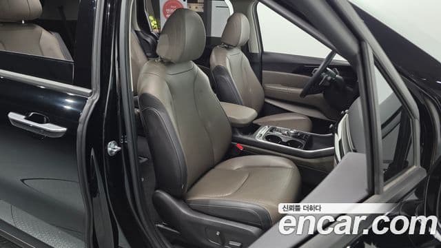 Kia Carnival 2024 — Фото 10/20