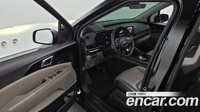 Kia Carnival 2024 — Фото 11/20