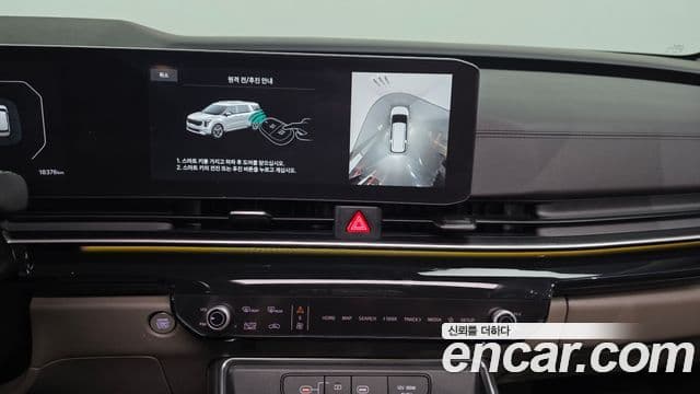 Kia Carnival 2024 — Фото 15/20