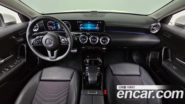 Mercedes-Benz A-Class 2020 — Şəkil 7/20