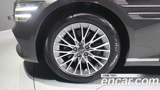 Genesis Electrified G80 2022 — Şəkil 5/20