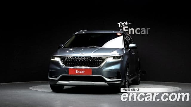 Kia Carnival 2021 — Фото 3/20