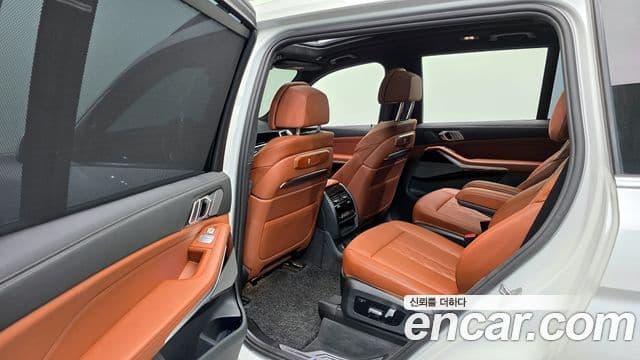 BMW X7 2023 — Şəkil 12/20