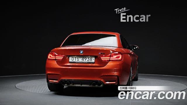 BMW M4 2018 — Şəkil 4/20