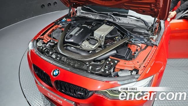 BMW M4 2018 — Şəkil 6/20