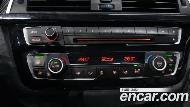 BMW M4 2018 — Şəkil 16/20