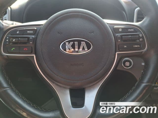 Kia Sportage The Bold 2018 — Şəkil 17/19