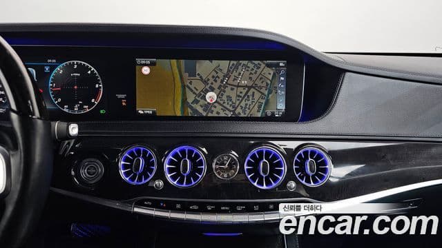Mercedes-Benz S-Class 2018 — ფოტო 14/20