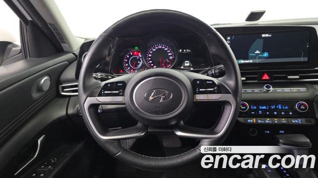 Hyundai The New Avante Hybrid 2022 — ფოტო 5/20