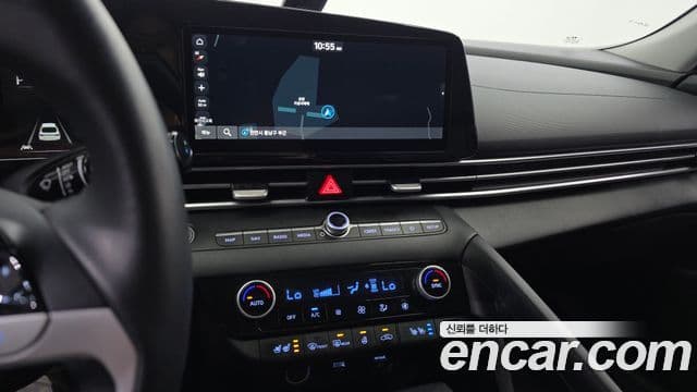 Hyundai The New Avante Hybrid 2022 — ფოტო 12/20