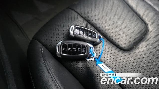 Hyundai The New Avante Hybrid 2022 — ფოტო 4/20
