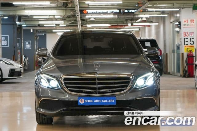 Mercedes-Benz E-Class 2019 — Şəkil 1/20