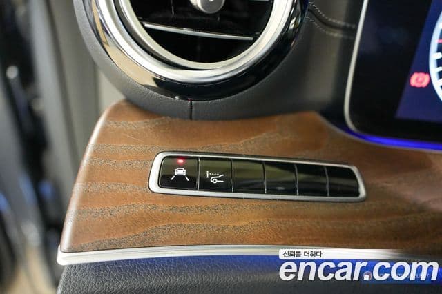 Mercedes-Benz E-Class 2019 — Şəkil 2/20