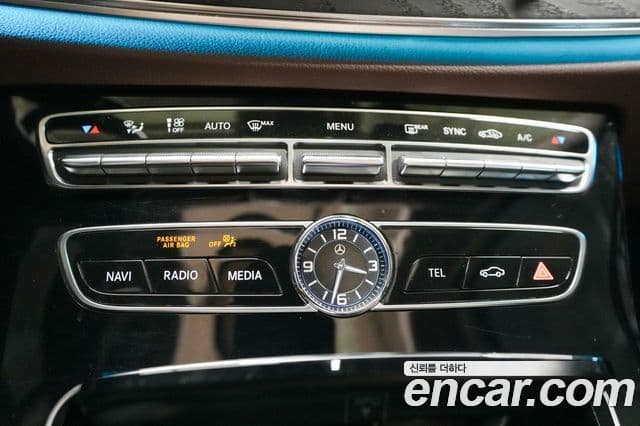 Mercedes-Benz E-Class 2019 — Şəkil 8/20