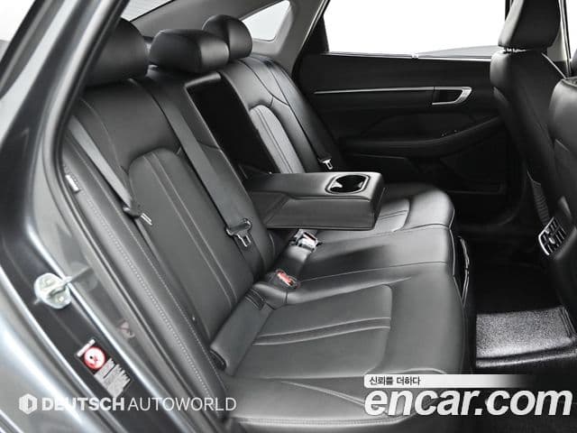 Hyundai Sonata 2022 — фото 11 из 20