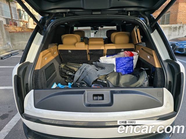 Land Rover Range Rover 2023 — Şəkil 10/20