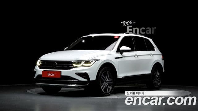 Volkswagen Tiguan 2022 — ფოტო 1/20