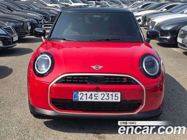 Mini Cooper S 2025 — ფოტო 4/20