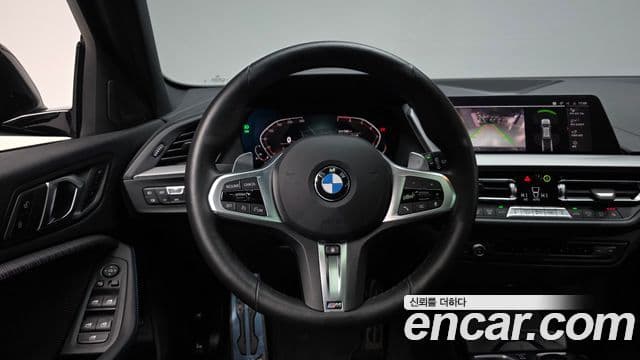 BMW 1 Series 2024 — ფოტო 14/20