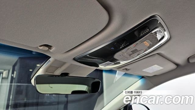 Genesis Electrified G80 2021 — Şəkil 17/20