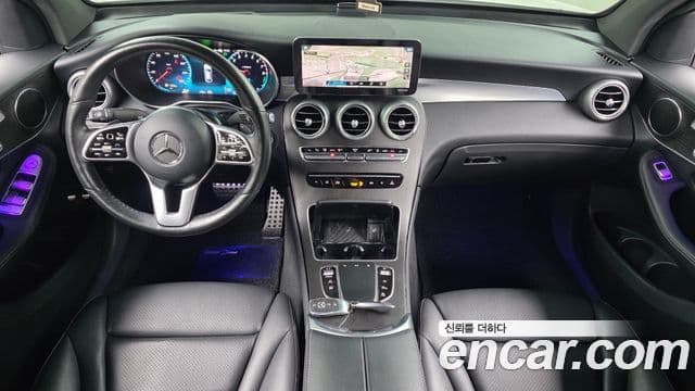 Mercedes-Benz GLC-Class 2021 — Şəkil 7/20