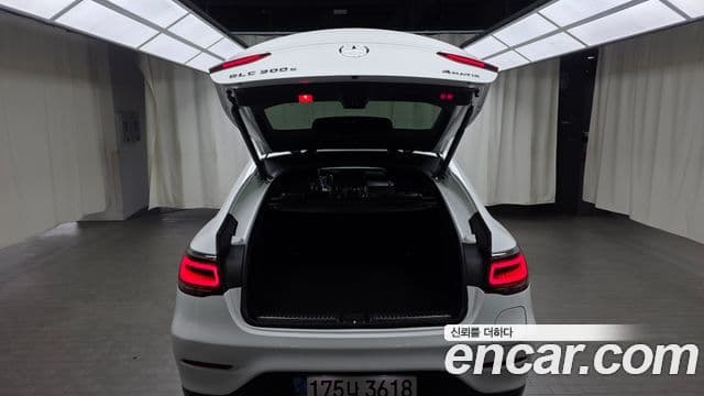Mercedes-Benz GLC-Class 2021 — Şəkil 4/20