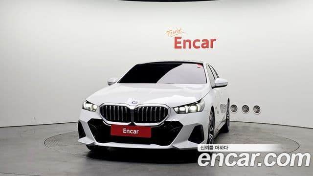 BMW i5 2025 — ფოტო 4/20