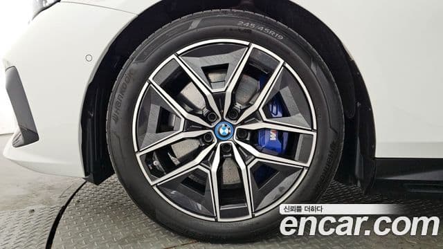 BMW i5 2025 — ფოტო 2/20