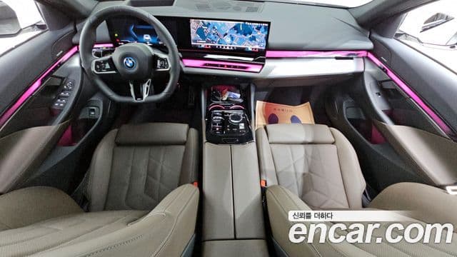 BMW i5 2025 — ფოტო 15/20