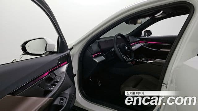 BMW i5 2025 — ფოტო 6/20
