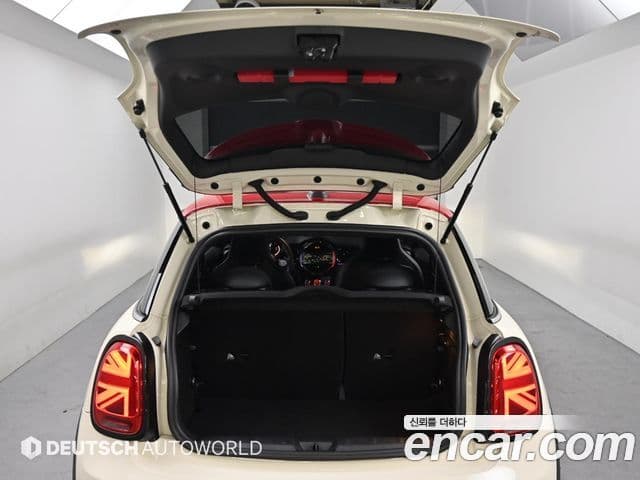 Mini Cooper S 2022 — Şəkil 18/19