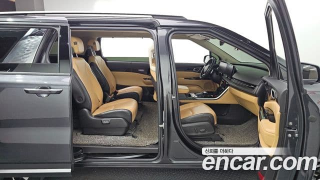 Kia Carnival 2021 — Şəkil 11/20