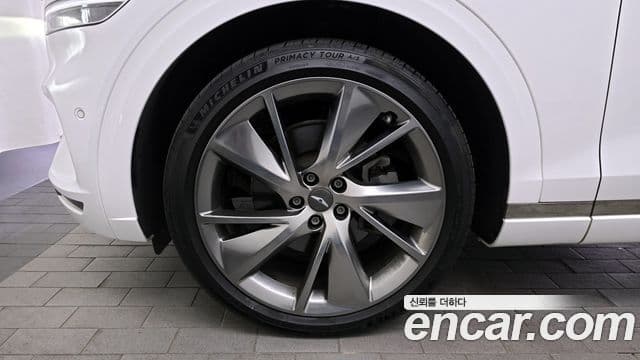 Genesis GV70 2021 — ფოტო 4/20