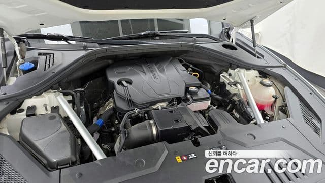 Genesis GV70 2021 — ფოტო 5/20