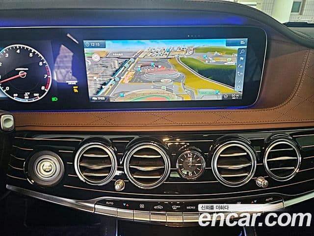 Mercedes-Benz S-Class 2018 — Photo 8/20
