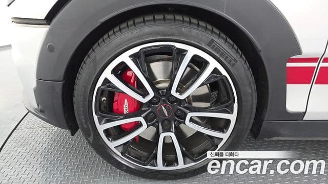 Mini Cooper S Clubman 2023 — Şəkil 5/20