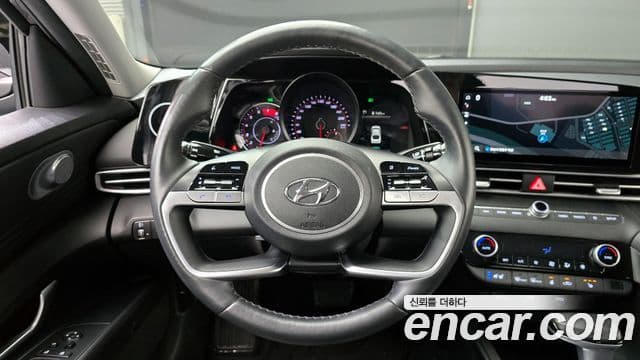 Hyundai Avante 2022 — ფოტო 13/20