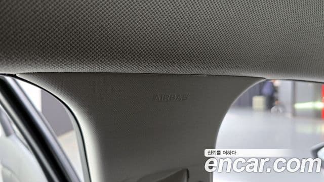 Hyundai Avante 2022 — ფოტო 19/20